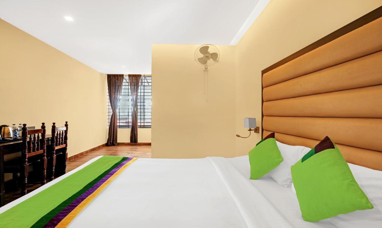 Treebo Doha King Hotel Madikeri Bagian luar foto